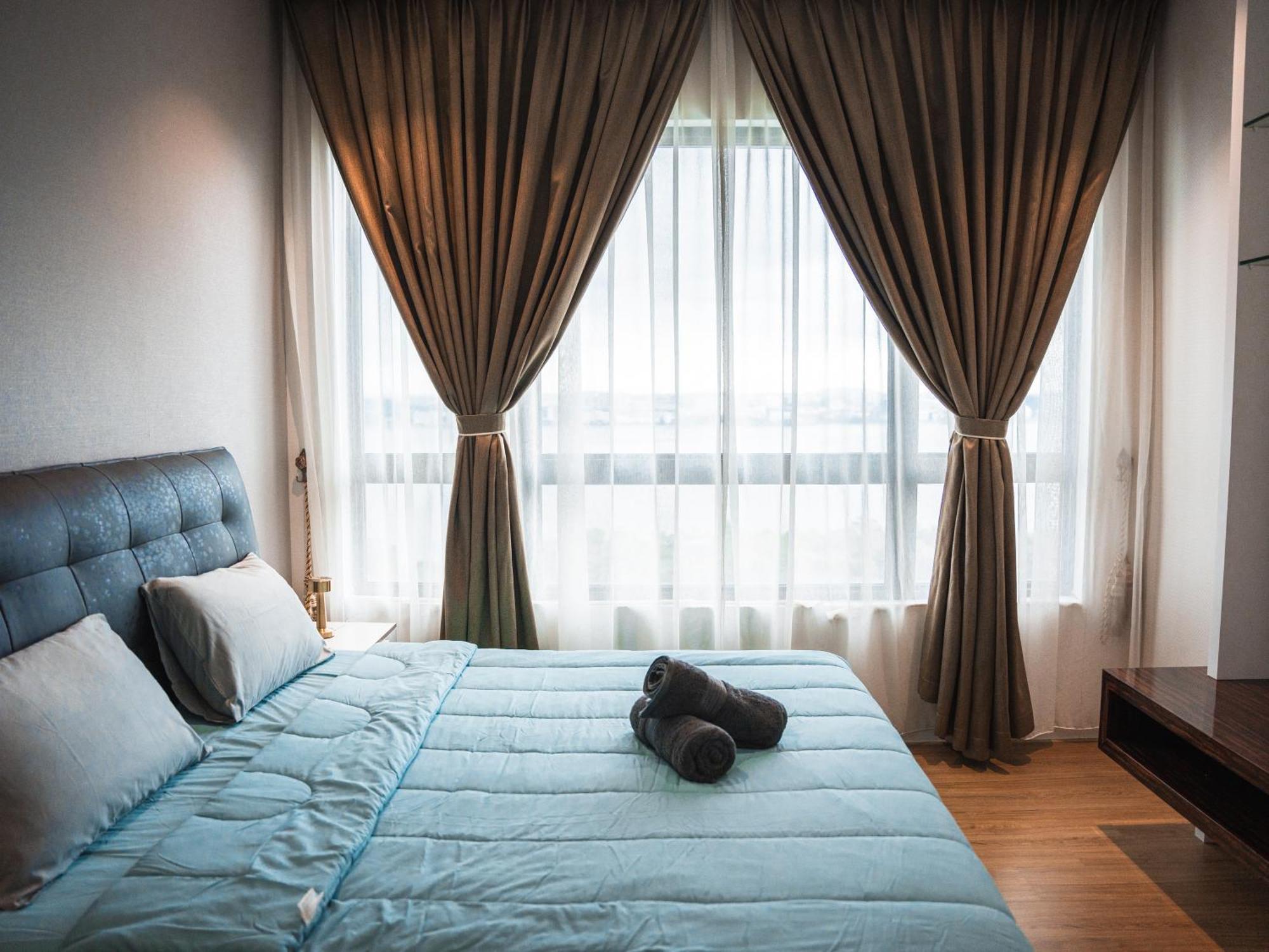 Pangsapuri Tasteful Marina View 3br Permas W Balcony Seaview Permas By Our *